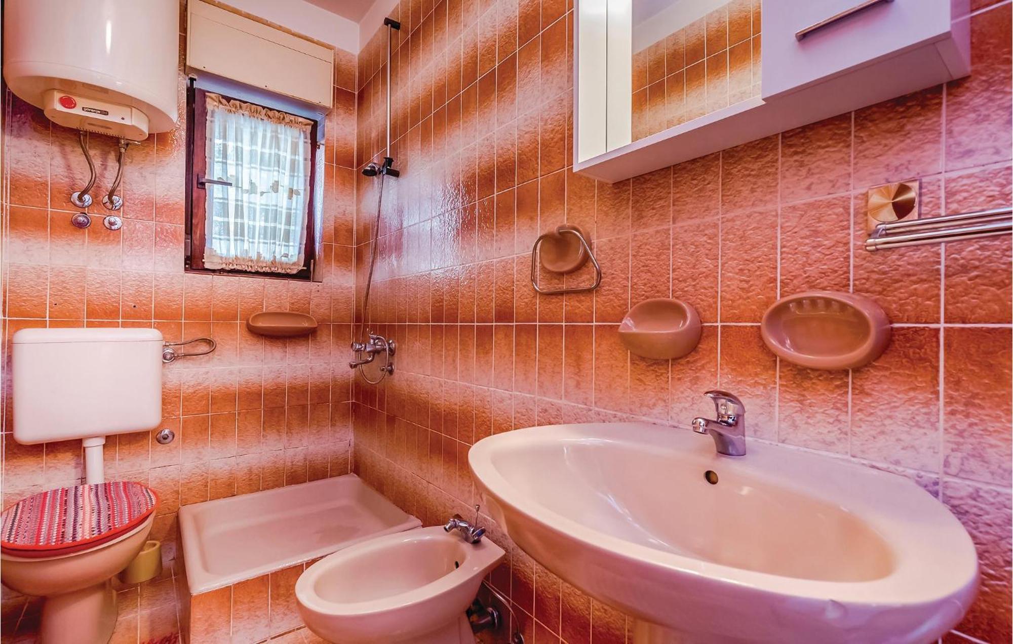 Beautiful Apartment In Novi Vinodolski Dış mekan fotoğraf