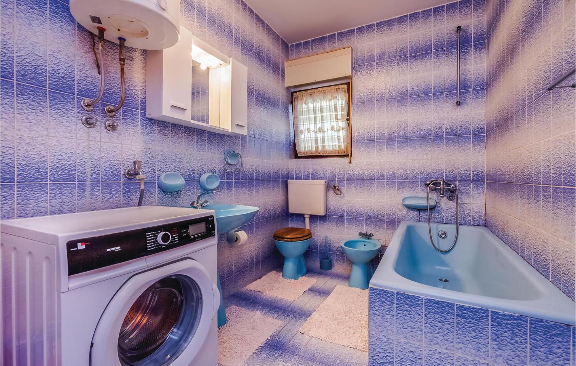 Beautiful Apartment In Novi Vinodolski Dış mekan fotoğraf