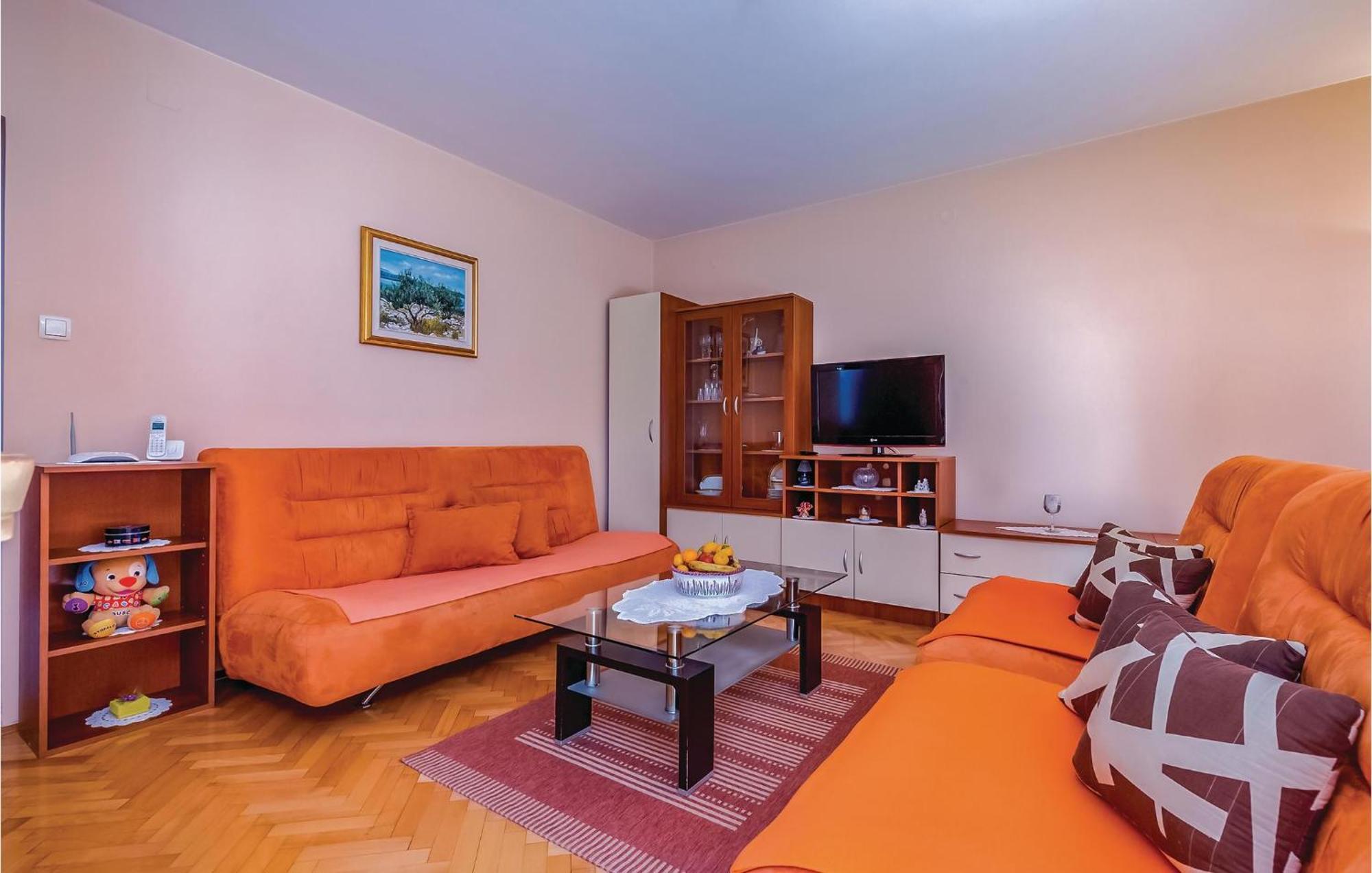 Beautiful Apartment In Novi Vinodolski Dış mekan fotoğraf